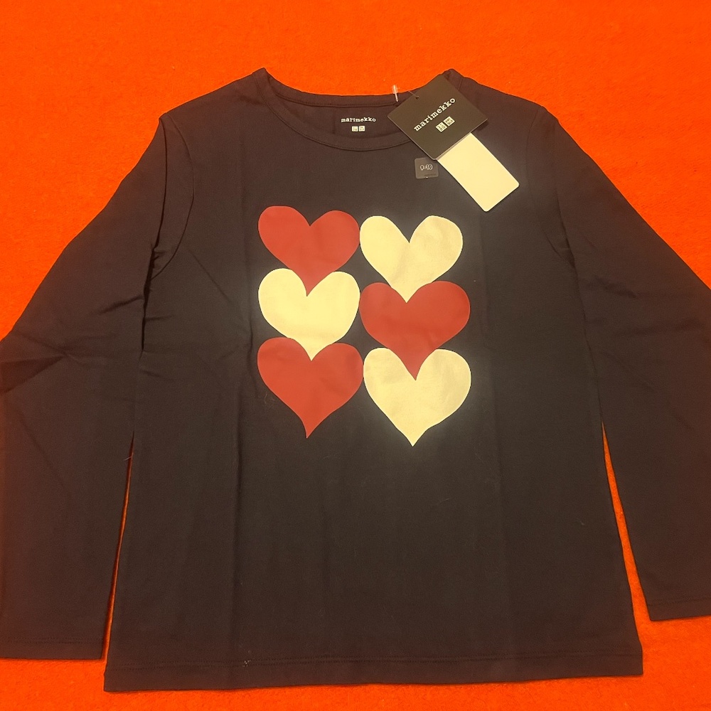 Marimekko and Uniqlo collab Kids long sleeve t-shirt NWT